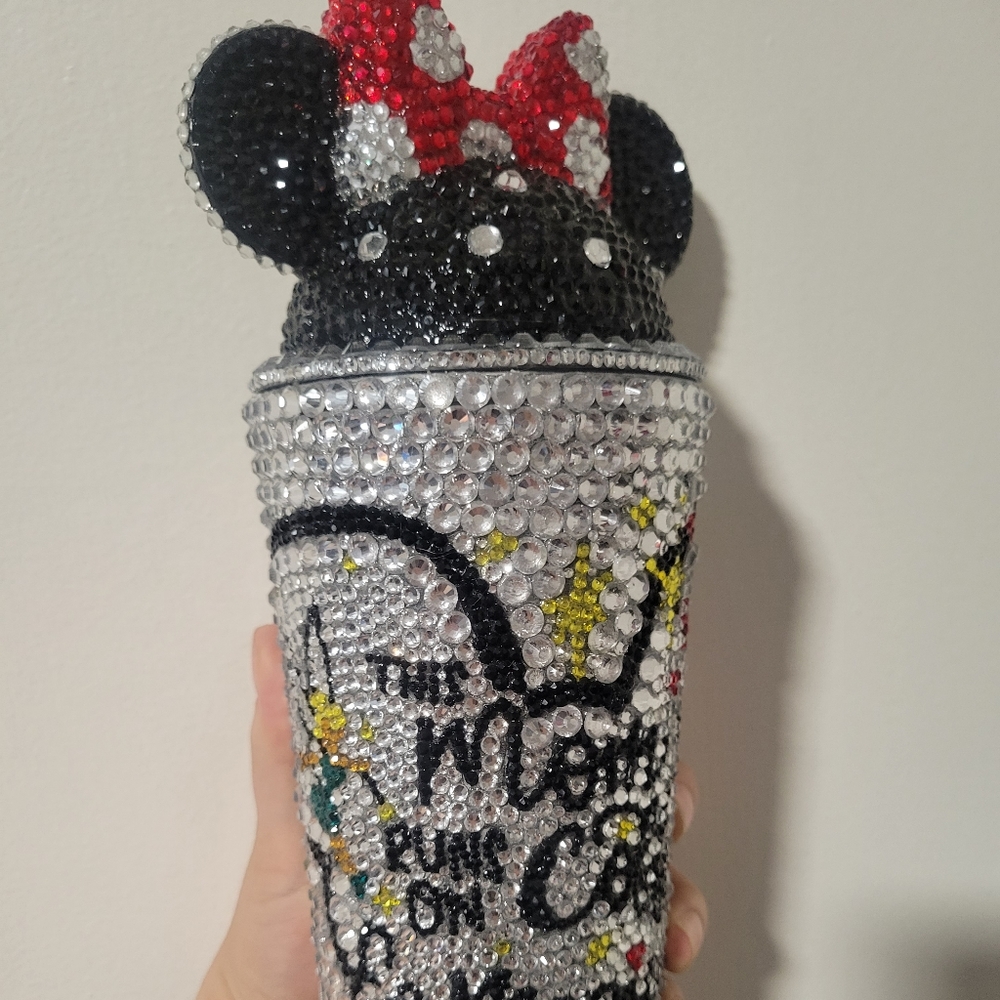 Rhinestone tumbler